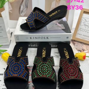 Round Zaba Stone Slippers