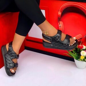 TRENDY SANDAL