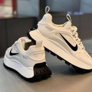 NIKE TUSH SNEAKERS