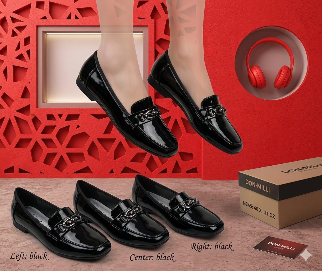 Centre flat shoe